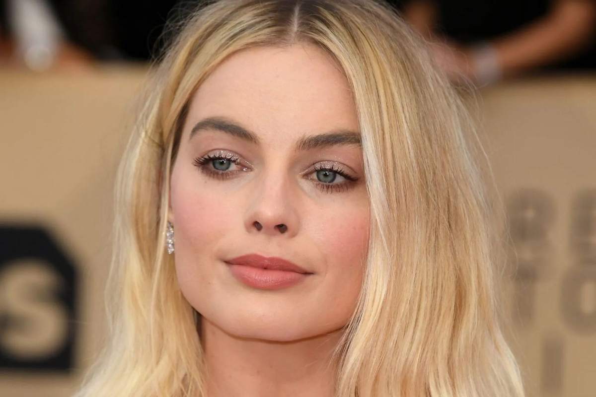 Margot Robbie "Barbie" sorprende al interactuar con un fan con lenguaje de señas