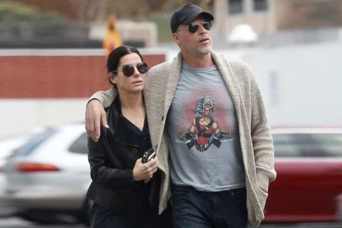 Sandra Bullock se retiró del cine para cuidar a su esposo que tristemente falleció