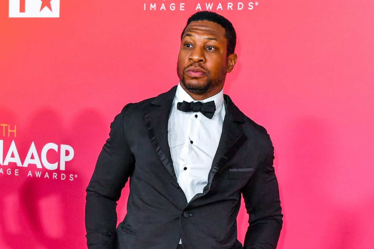 Disney anuncia que planes tiene para el polémico actor Jonathan Majors