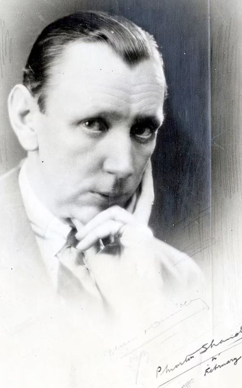 El pasado de violencia doméstica que aún atormenta a la reina Camilla Parker