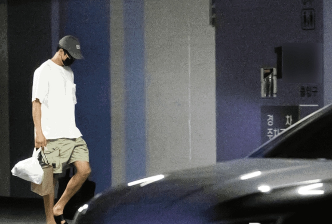 YG confirma noviazgo de Jisoo de BLACKPINK con Ahn Bo Hyun