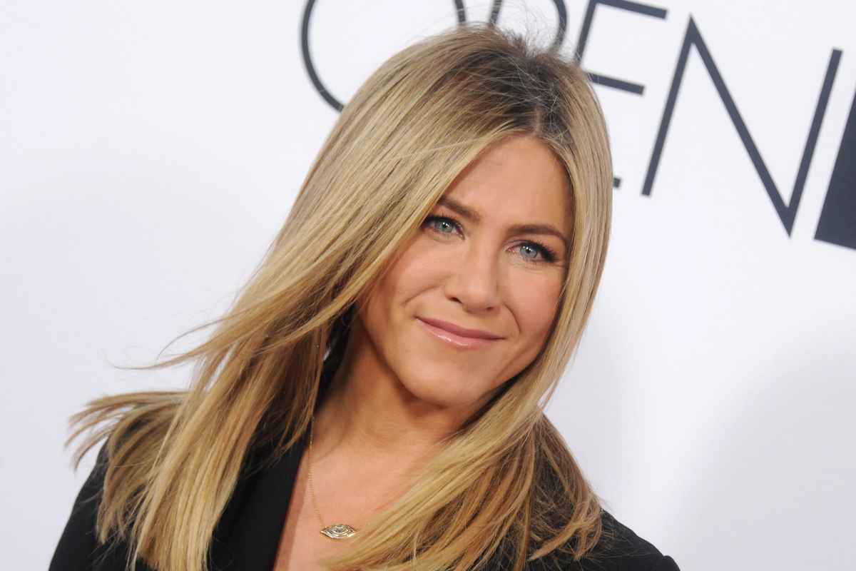Jennifer Aniston calificada de racista por apoyar posts antisemitas en redes sociales