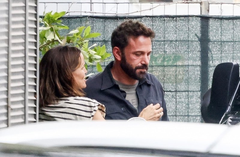 Ben Affleck deja atrás a Jennifer López y se reencuentra con su ex Jennifer Garner