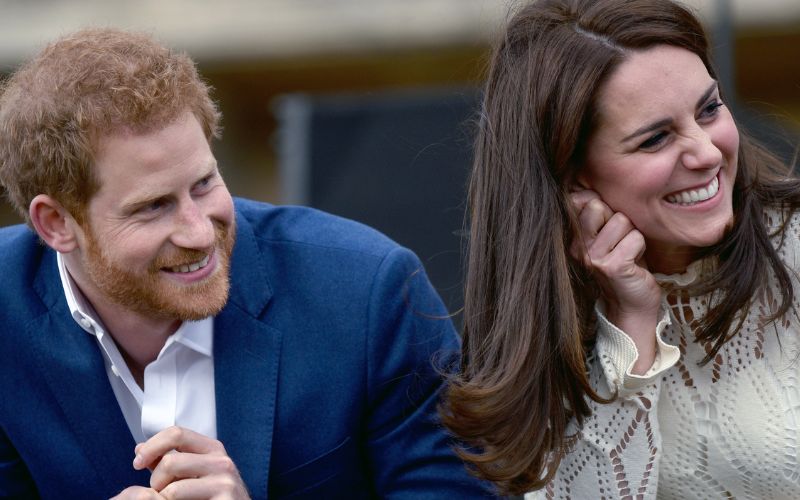 Kate Middleton y el príncipe Harry habrían estado teniendo 'llamadas secretas'