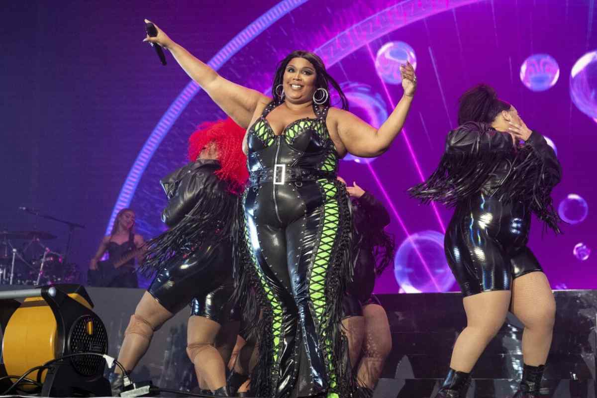 La carrera de Lizzo podría no recuperarse tras fuertes declaraciones y demandas