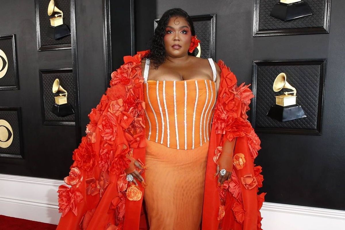 La carrera de Lizzo podría no recuperarse tras fuertes declaraciones y demandas