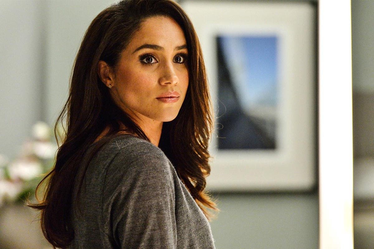 La realeza británica pidió cambiar varias frases de Meghan Markle en la serie 'Suits'