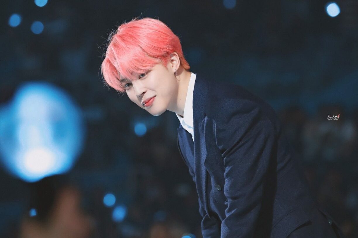 Las tres fotos de Jimin de BTS dónde confirma que el color rosa le pertenece