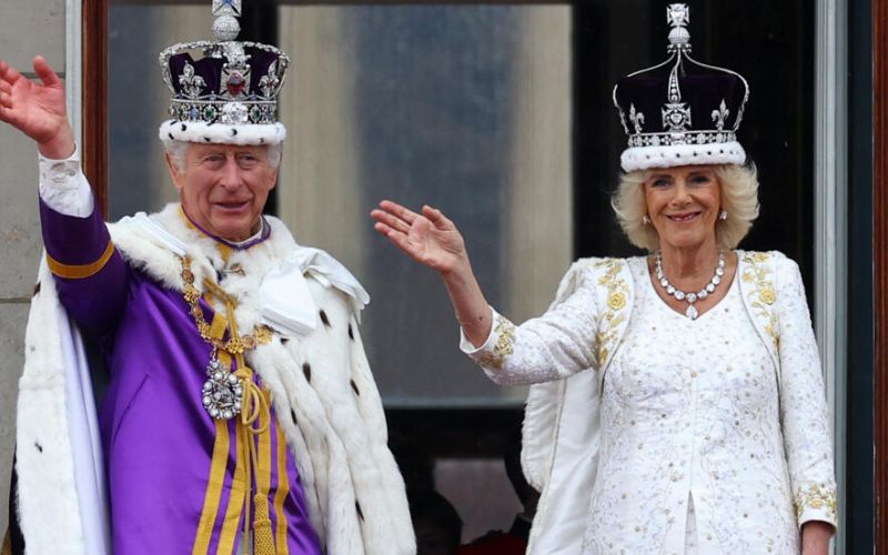 Mujer cercana al rey Carlos III está embarazada, descubre de quien se trata