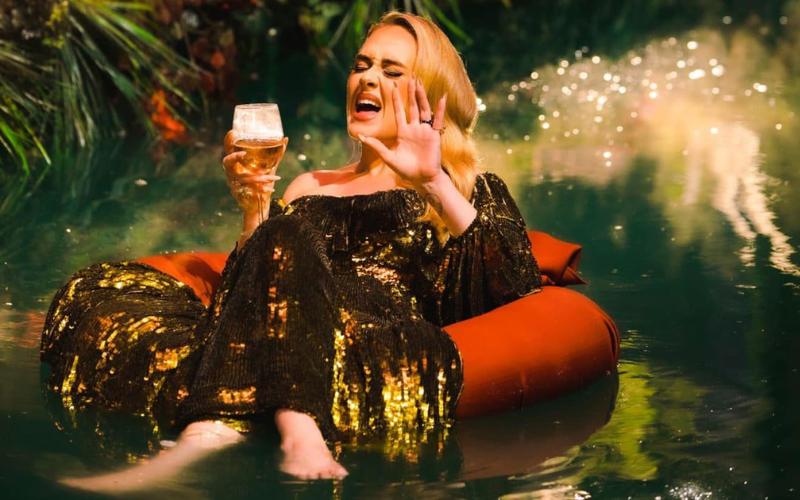"Estuve al borde del alcoholismo": Adele se sincera sobre su problema con la bebida