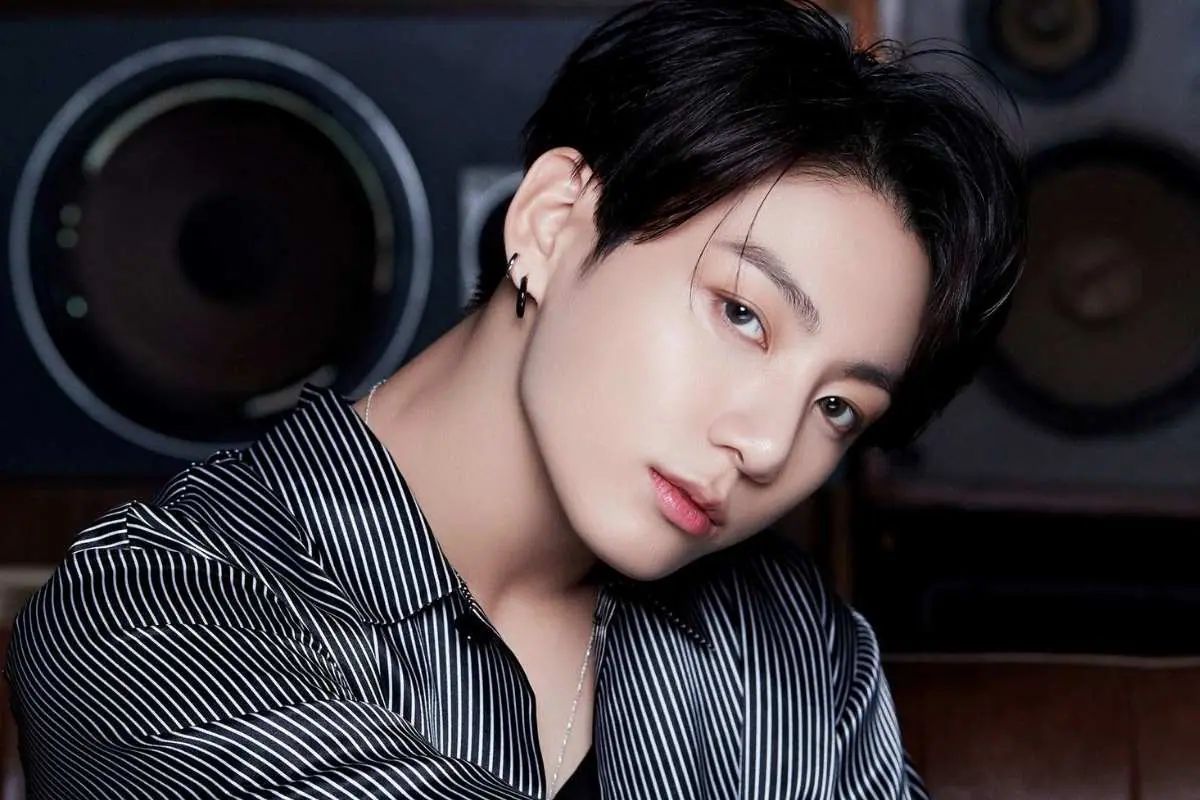 Jungkook de BTS podría romper récords de ventas sin precedentes con su álbum debut 'GOLDEN'