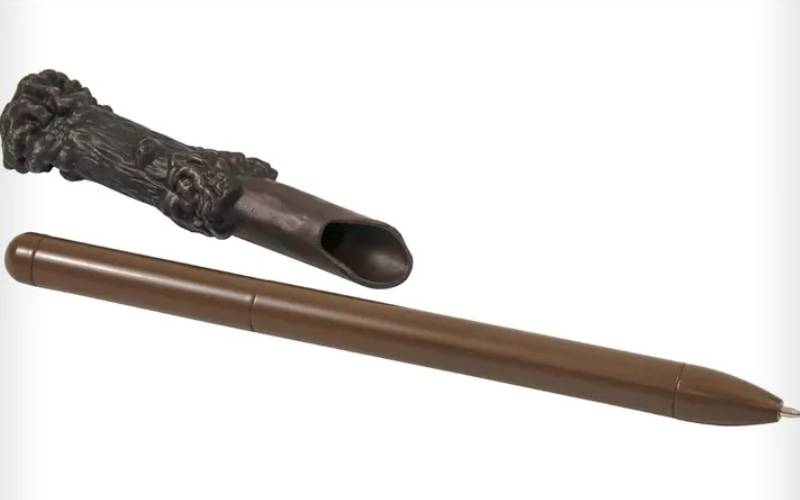 Warner enfrenta millonaria demanda por un juguete defectuoso