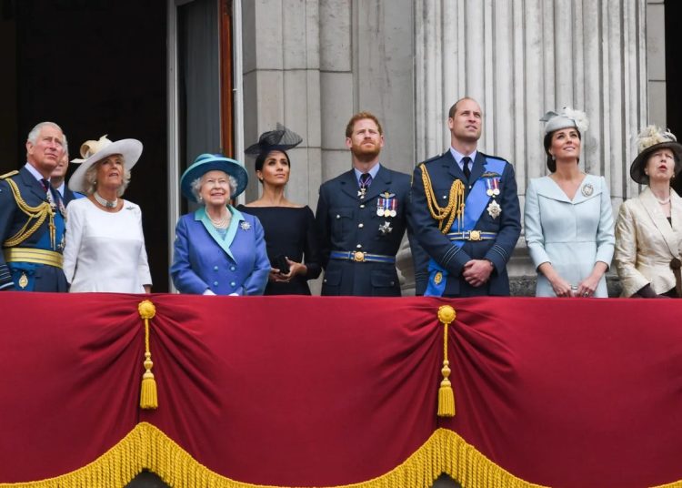 Así es la opinión de la familia real británica sobre la serie 'The Crown'