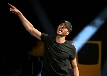 Enrique Iglesias anuncia su retiro definitivo de la música