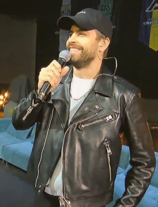 Gerard Piqué le lanza indirecta a Shakira en plena televisión pública