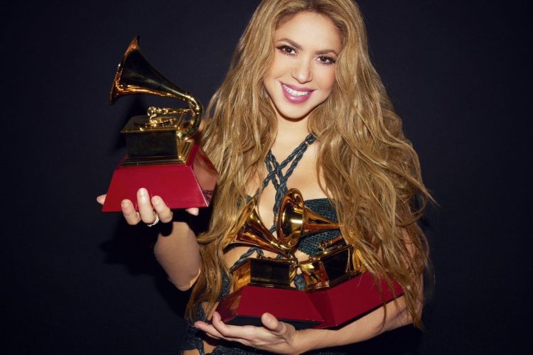 La cantante Shakira pagará una millonaria multa para no ir a prisión