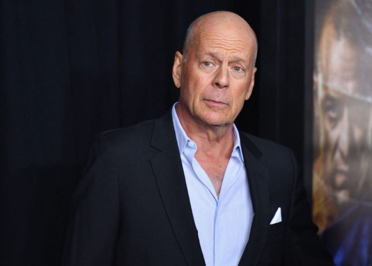 La conmovedora foto de Bruce Willis con su familia en el Día de acción de gracias