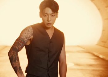 Jungkook: Standing Next To You letra en español y significado de su nueva canción para Golden