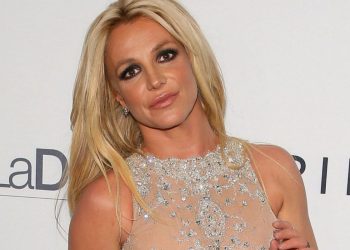 Britney Spears comparte impactantes nuevas fotos de su gimnasio que se incendió