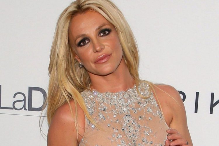 Britney Spears comparte impactantes nuevas fotos de su gimnasio que se incendió