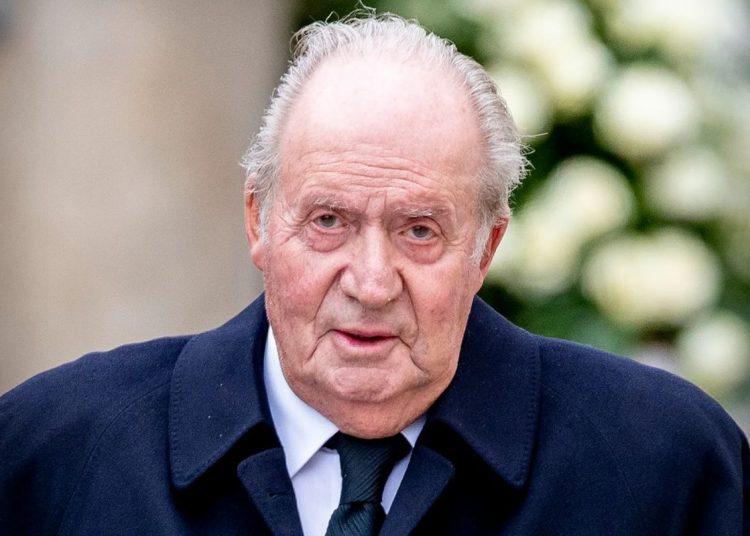 El rey Juan Carlos acusado de filtrar la supuesta infidelidad de la reina Letizia al rey Felipe VI como venganza