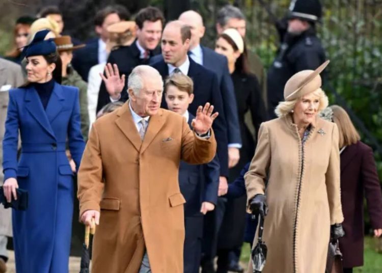 La familia real británica se une para la misa navideña en Sandringham
