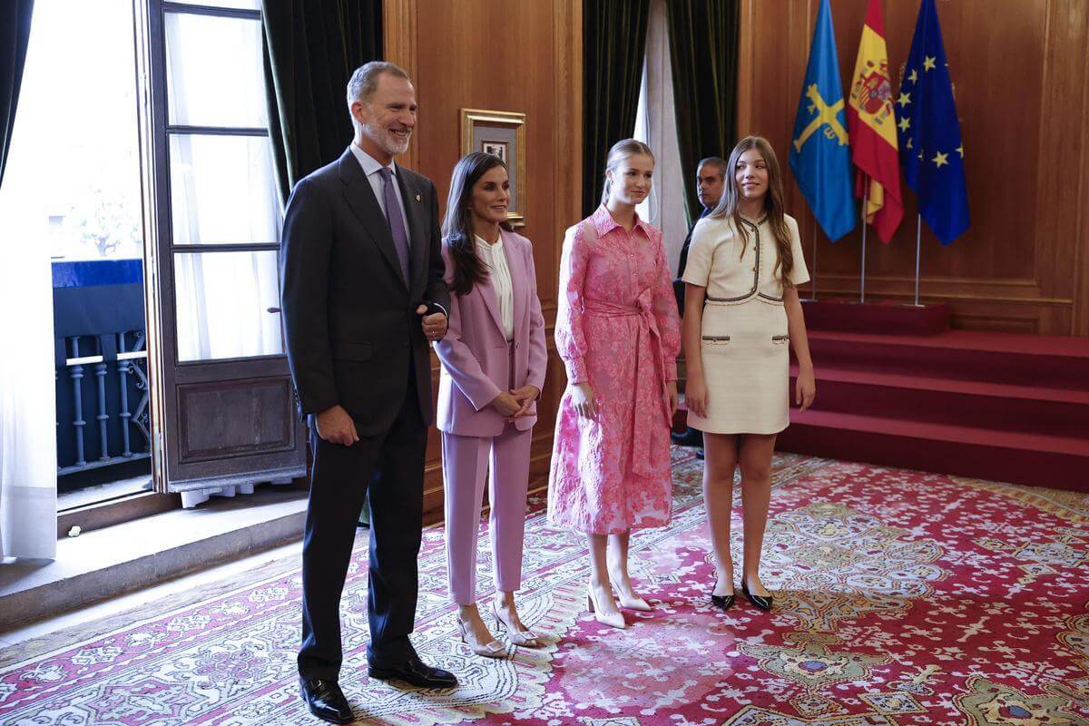 ¿La princesa Leonor y la infanta Sofía se realizaron pruebas de ADN ante los rumores de infidelidad de la reina Letizia?