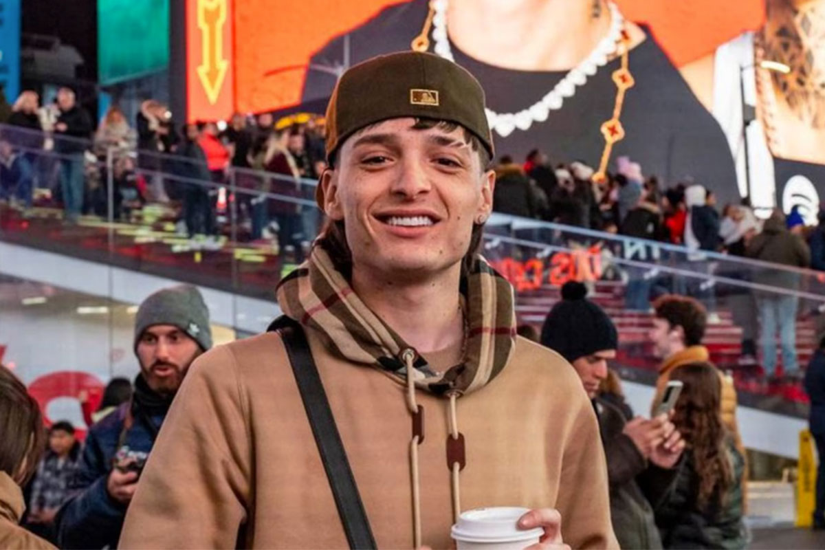 Peso Pluma derrota a Taylor Swift y a Bad Bunny y se corona como el artista más popular en Youtube