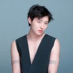 El Idol WOODZ inicia su alistamiento militar el día de hoy