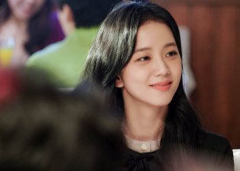 Jisoo de BLACKPINK recibe críticas por ser "muy mayor" para interpretar a una adolescente en 'Omniscient Reader'