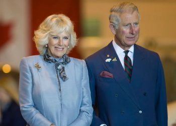 La reina Camilla Parker no deja solo en ningún momento al rey Carlos III tras su cirugía de próstata