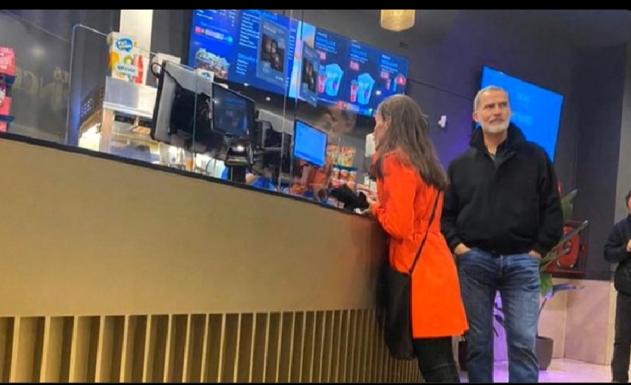 El rey Felipe VI y la reina Letizia responden a las alegaciones de separación