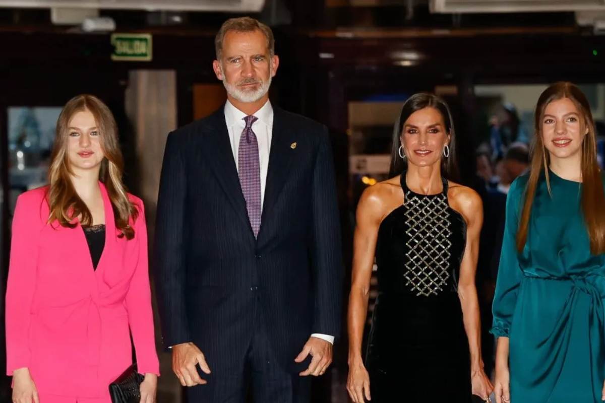 El increíble plan de la reina Letizia, el rey Felipe VI y sus hijas para la Semana Santa
