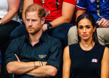 El príncipe Harry y Meghan Markle reciben dura advertencia de la Familia Real Británica, según exmayordomo