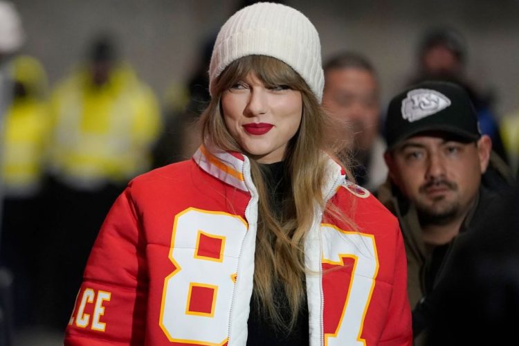 Taylor Swift hace gran donación a la familia de la madre asesinada durante un tiroteo en la celebración de los Chiefs