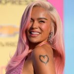 Avión privado que transportaba a Karol G hace un aterrizaje de emergencia en Los Ángeles