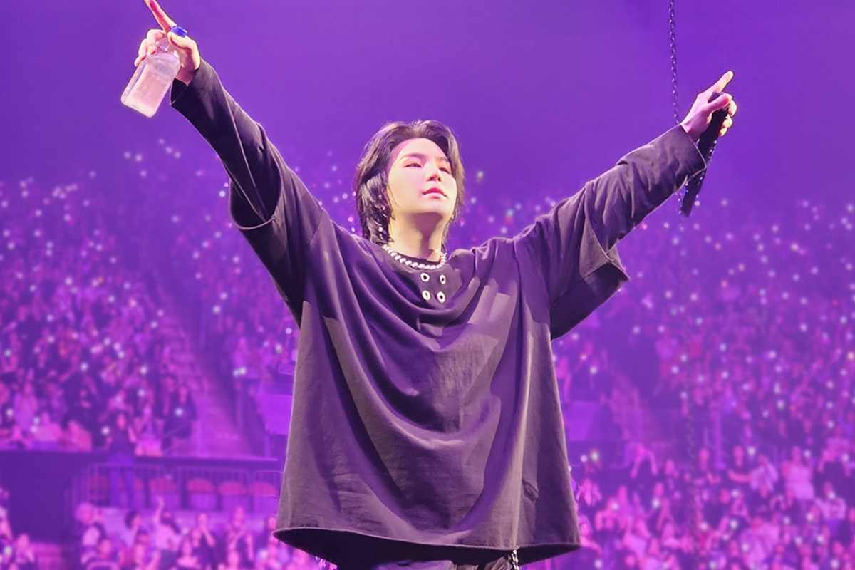 Este es un vistazo a la variada colección de relojes de Suga de BTS