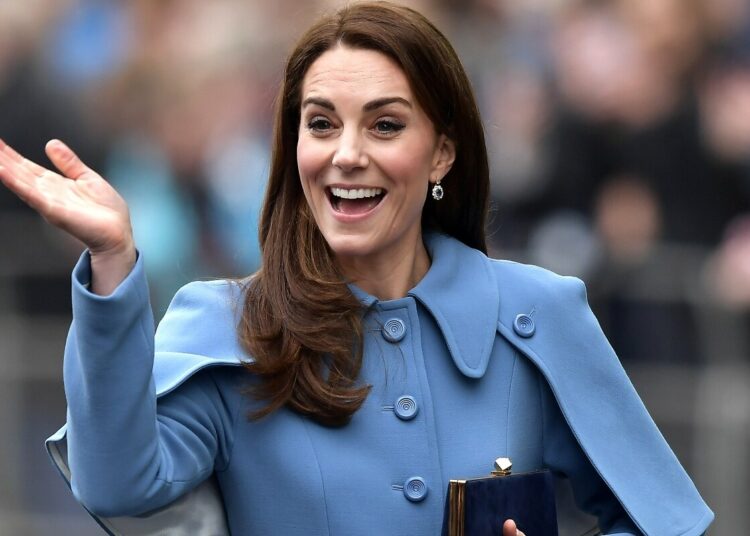 Kate Middleton es vista en público por primera vez desde su cirugía abdominal