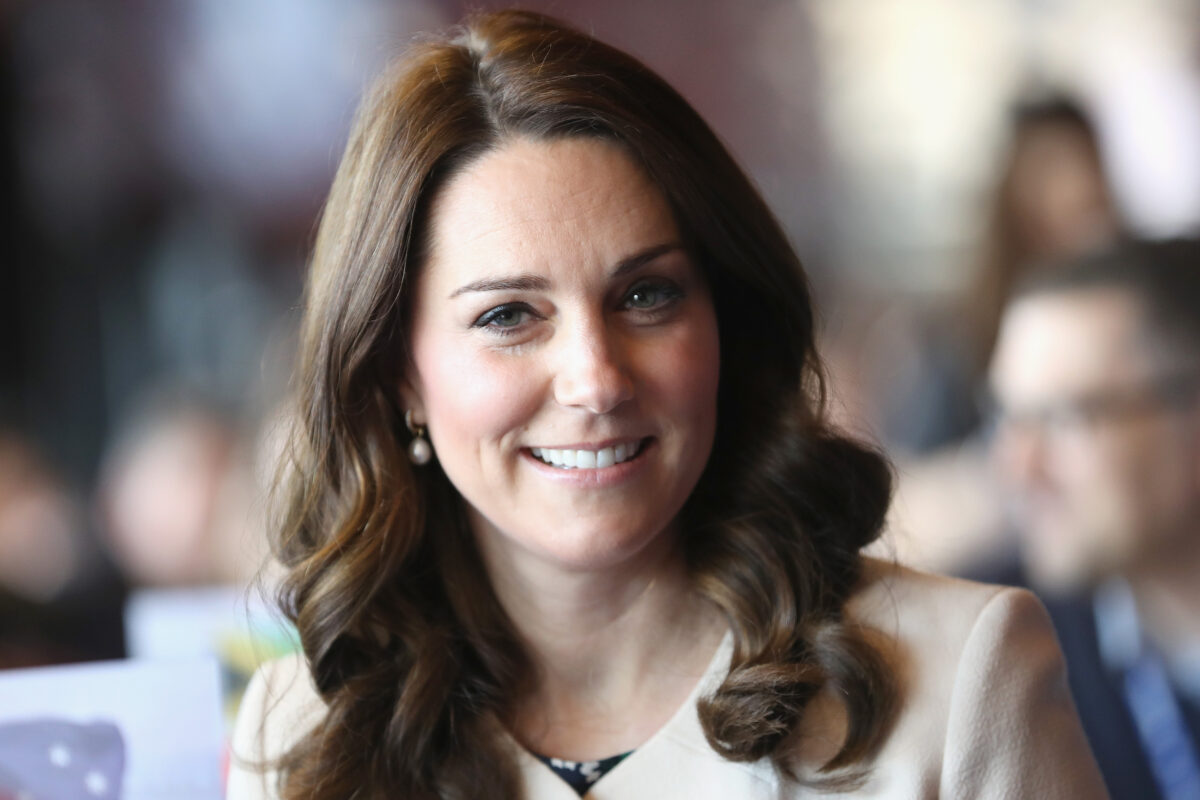 Kate Middleton retoma sus deberes reales desde casa