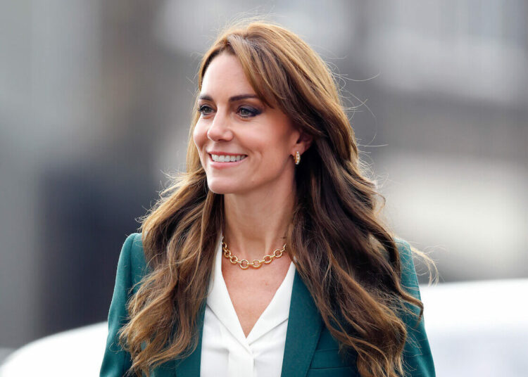 Kate Middleton retoma sus deberes reales desde casa