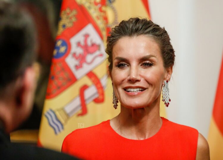 La reina Letizia de España estaría en tratamiento psicológico por una presunta enfermedad psiquiátrica