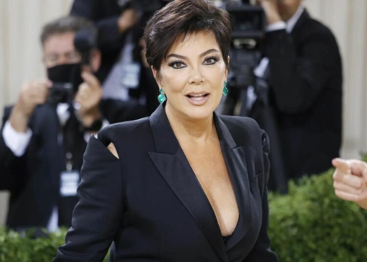 Las kardashian Kris Jenner anuncia el fallecimiento de uno de sus familiares