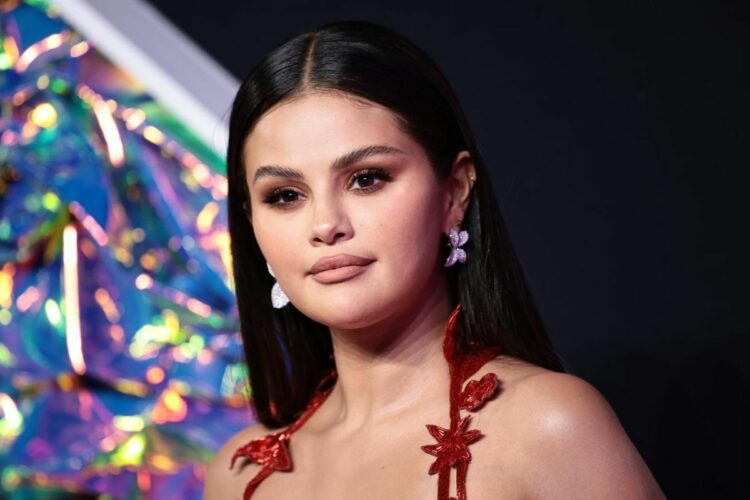 Selena Gomez llama la atención en Estados Unidos con su elegante outfit