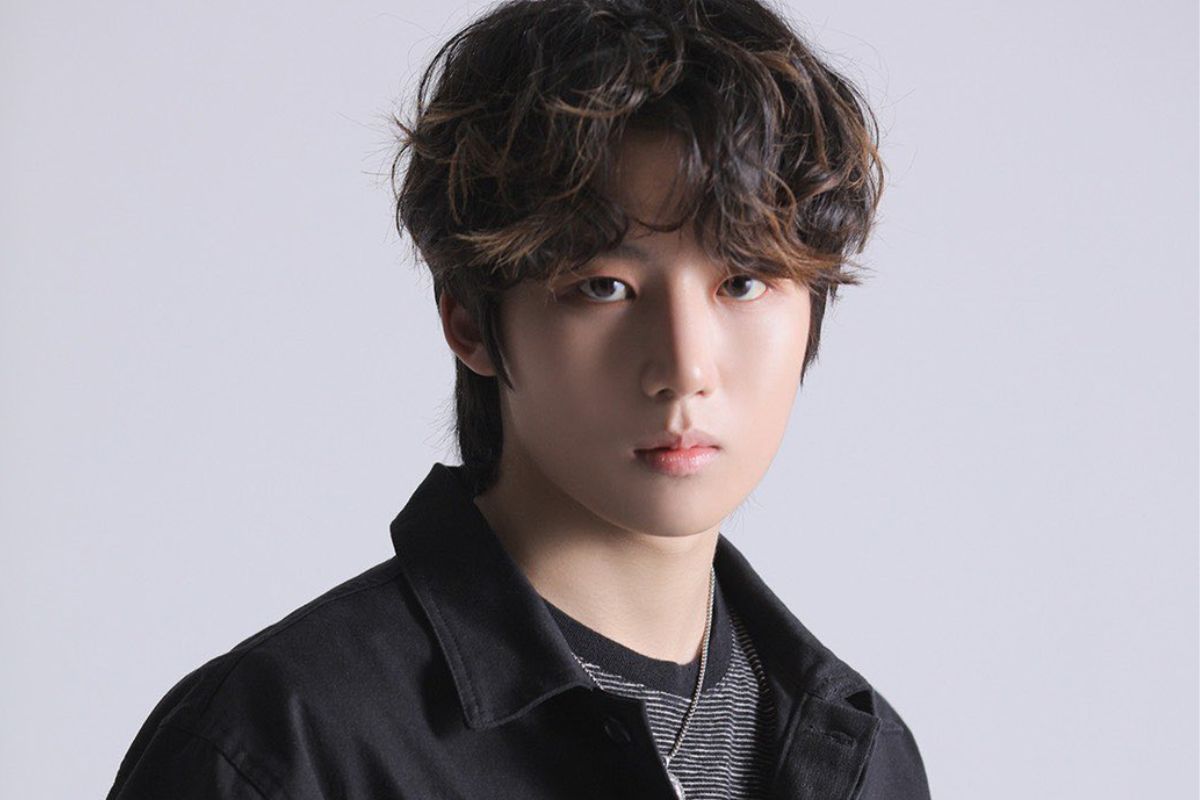 Un Idol de cuarta generación defendió a una fan contra un guardia de seguridad grosero