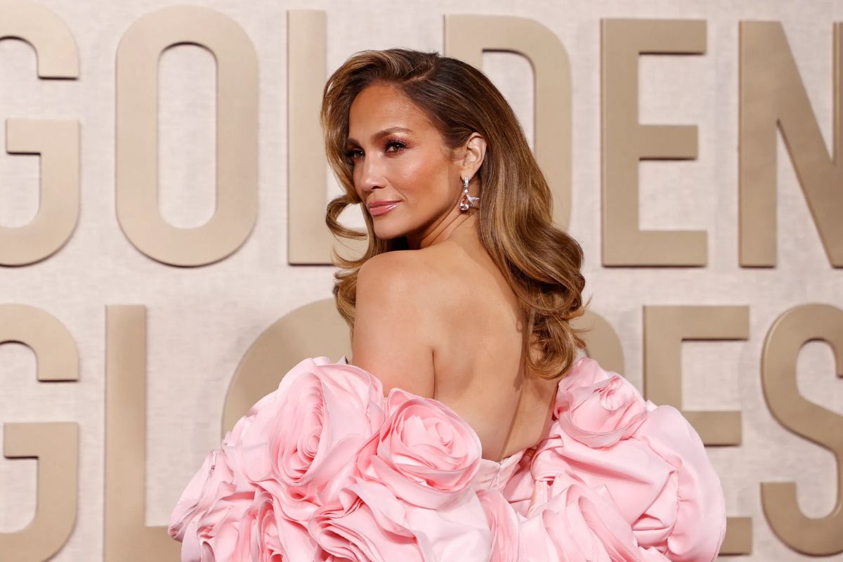 Jennifer Lopez protagoniza épico adelanto para la nueva película ‘Atlas’