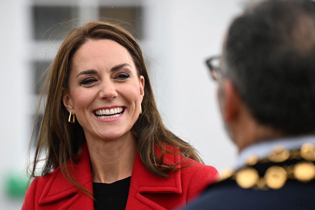 Complicaciones en la salud de Kate Middleton impedirían apariciones públicas hasta dentro de 5 meses