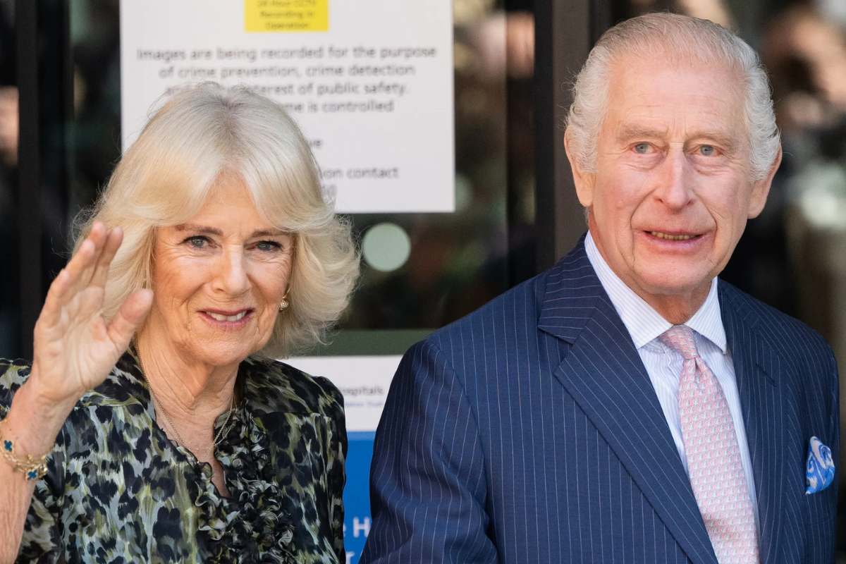 Según Camilla Parker, el rey Carlos III estaría mejorando en medió de sus tratamientos contra el cáncer