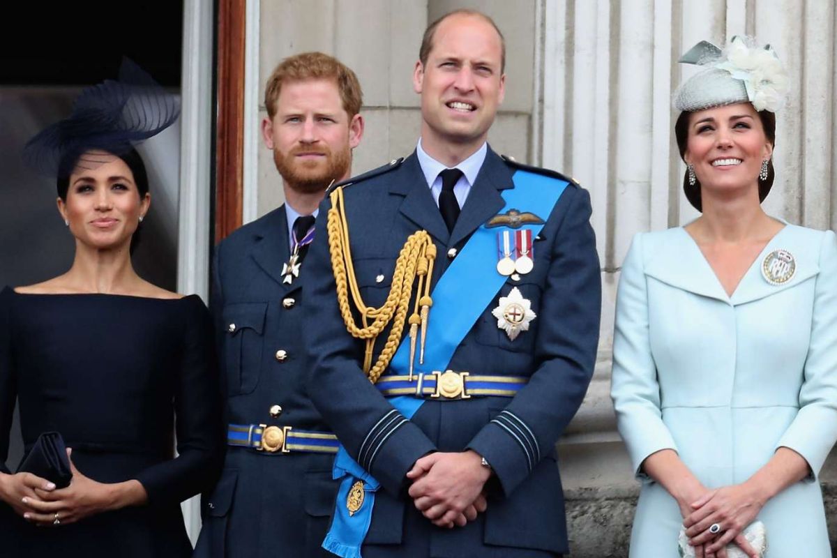 El príncipe Harry y Meghan Markle no quieren 'agregar estrés' a los príncipes de Gales