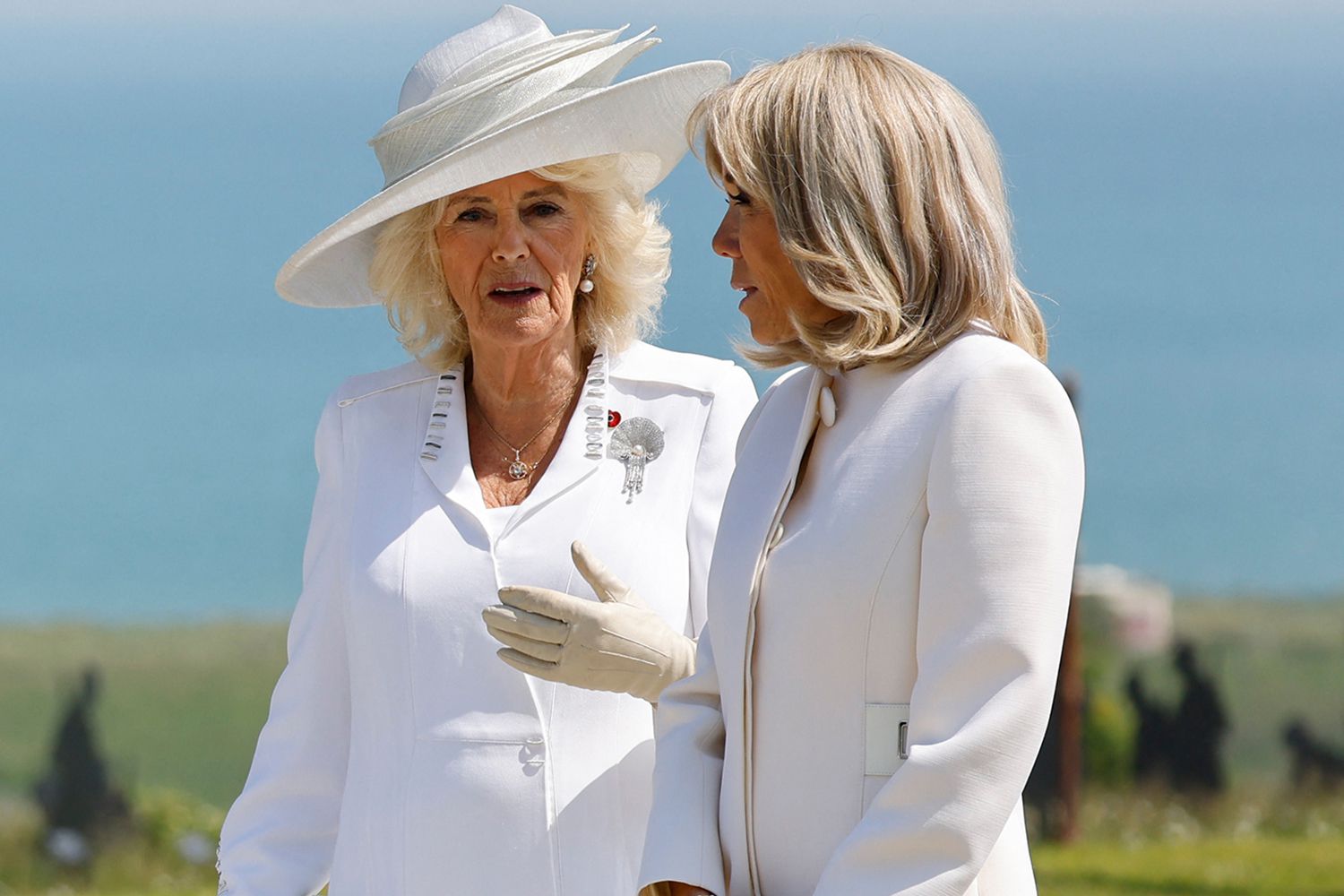 El incómodo momento que vivió la reina Camilla por culpa de la primera dama de Francia, Brigitte Macron
