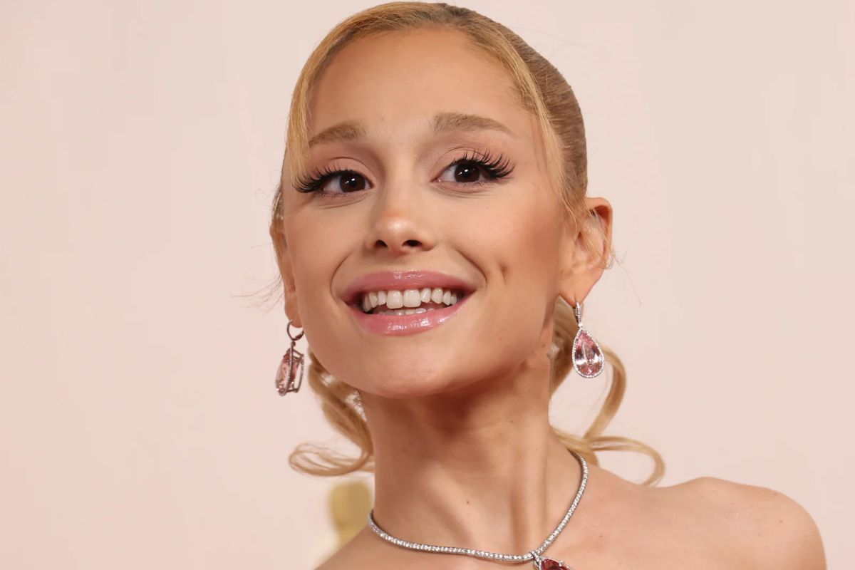 Ariana Grande anuncia retiro temporal de la música